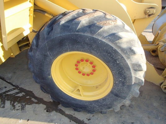 ขายรถตัก Komatsu WA100-1 ขายรถตัก Komatsu WA100-1