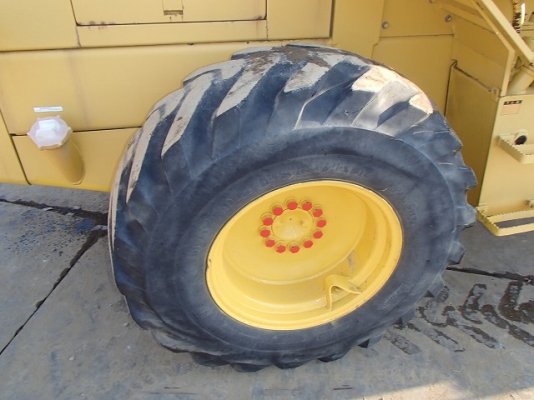 ขายรถตัก Komatsu WA100-1 ขายรถตัก Komatsu WA100-1