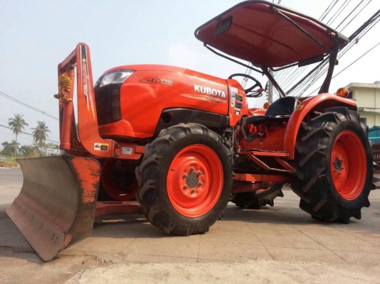 รถไถคูโบต้าสีส้ม มือสองสภาพดี