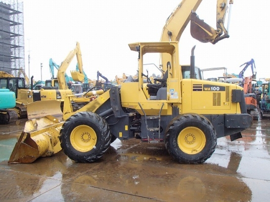 ขายรถตัก Komatsu WA100-5 ขายรถตัก Komatsu WA100-5