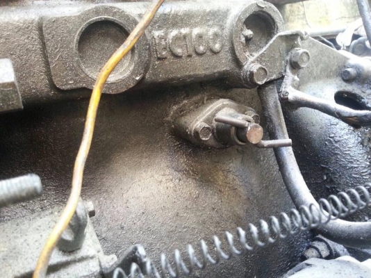 ขายรถบรรทุกหกล้อ HINO KL300 เครื่อง EC100 เกียร์ HINO ขายรถบรรทุกหกล้อ HINO KL300 เครื่อง EC100 เกียร์ HINO