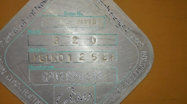 Catterpillar 320V1/ ช่วงล่างดี เอวแน่น ใบหนา เฟรมสวย โซ่ 70\% Catterpillar 320V1/ ช่วงล่างดี เอวแน่น ใบหนา เฟรมสวย โซ่ 70\%