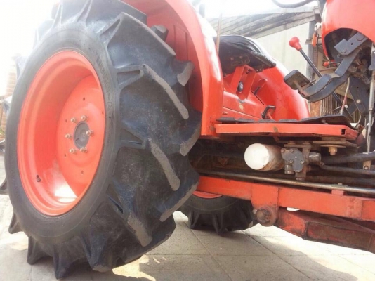 รถไถรุ่นL4708 มือสองคุณภาพดี