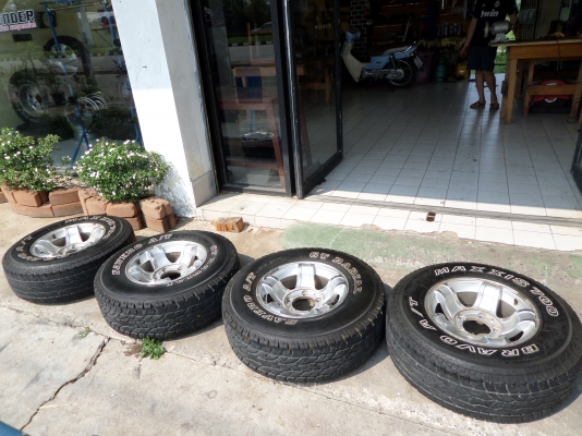 ขายกระทะแม็กพร้อมยาง 5 รูจี๊บ 139.7