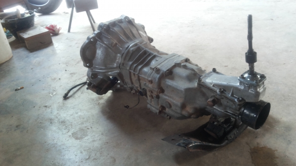 เกียร์ธรรมดา 1 G หัวหมู J ใส่เครื่อง J