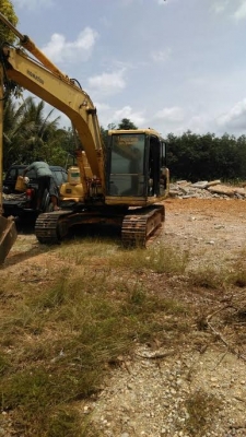 ขายรถเเบ็คโฮโคมัสสุ  120-6  รถพร้อมใช้   ไฟฟ้าครบ  เอกสารพร้อม