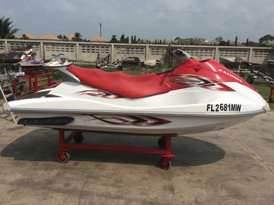 WWW.ByRin29.COM เรือเจ็ตสกี YAMAHA VX110 ปี 05 สภาพเดิมๆจากอเมริกา นำเข้าจากประเทศสหรัฐอเมริกา รัฐฟลอริดา