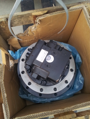 ขายตัวเดิน  PC 60 ของใหม่ เป็นเฟืองทด