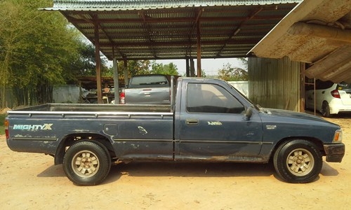 ขาย toyota MIGHTY-X singcab ถูกๆไว้ใช้งาน 79000