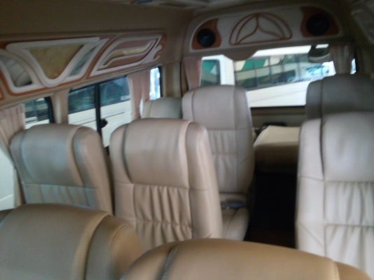 รถตู้  TOYOTA  COMMUTER เบนซิน  CNG  ปี 2008 แต่งวีไอพี แล้ว  ราคา  679,000 บาท  โทร  0922726669  คุณตันหยงค่ะ