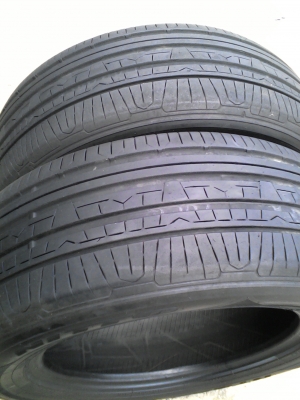 215/60R16 NITTO   ปี 2012  มี 2 เส้น TEL.081-427-3941