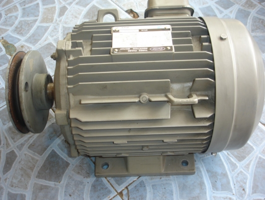 ขายมอเตอร์ carrier 5hp ไฟ3เฟส  rpm.1410