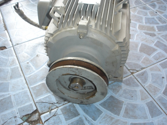 ขายมอเตอร์ carrier 5hp ไฟ3เฟส  rpm.1410