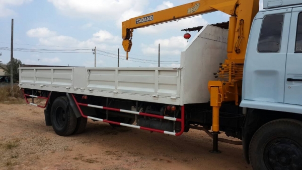 isuzu 195 hp. แท้ห้าง ยางเต็ม. เครื่องแน่นๆ คัตซีสวยมาก แอร์เย็นฉ่ำ หัวเดิมๆ isuzu 195 hp. แท้ห้าง ยางเต็ม. เครื่องแน่นๆ คัตซีสวยมาก แอร์เย็นฉ่ำ หัวเดิมๆ