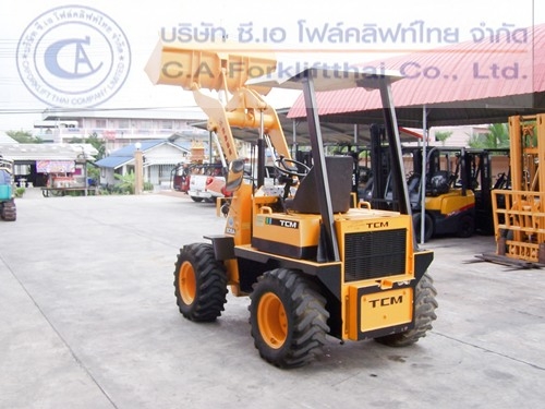 ขาย รถตักล้อยาง TCM รุ่น 808A