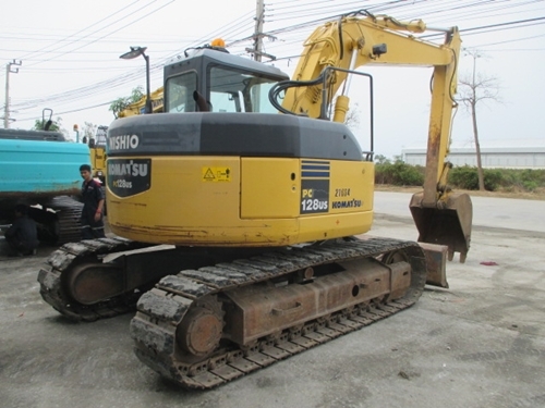 KOMATSU PC128US-2E1 098-858-5524 สามภพ ครับ
