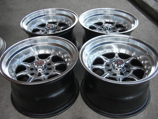 ล้อกล้วย ขอบ 15"