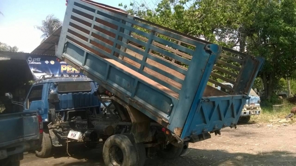 ขายรถบรรทุก 6 ล้อดัมพ์ TOYOTA BU21 115 แรงม้า เฟืองท้าย F เกียร์สั้น ราคา 280000