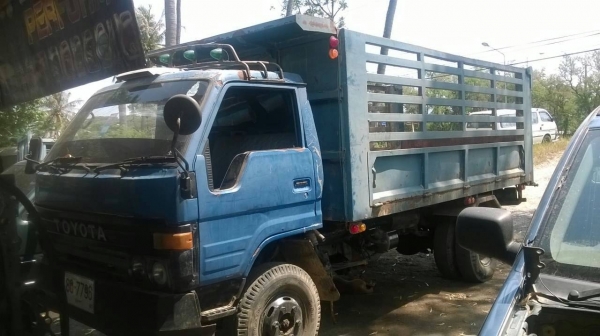 ขายรถบรรทุก 6 ล้อดัมพ์ TOYOTA BU21 115 แรงม้า เฟืองท้าย F เกียร์สั้น ราคา 280000