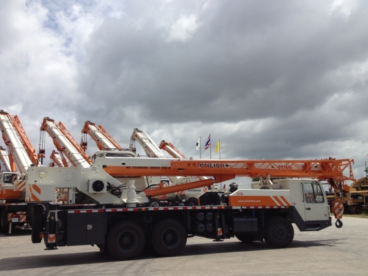 ไม่แพง เครนมือ 1 ยี่ห้อ Zoomlion ขนาด 16 ตัน สนใจติดต่อสอบถามราคาและรายละเอียดเพิ่มเติมได้ที่เบอร์ 098-8461868 เจี๊ยบค่ะ ไม่แพง เครนมือ 1 ยี่ห้อ Zoomlion ขนาด 16 ตัน สนใจติดต่อสอบถามราคาและรายละเอียดเพิ่มเติมได้ที่เบอร์ 098-8461868 เจี๊ยบค่ะ