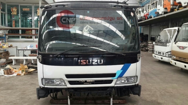 ขายหัวเก๋ง รหัสหัว F271  I/S DECA 2 ใบปัด เก่าญี่ปุ่น สภาพสวย