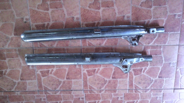 ขายปลายท่อ ไม่รู้รุ่น ใบละ 650-