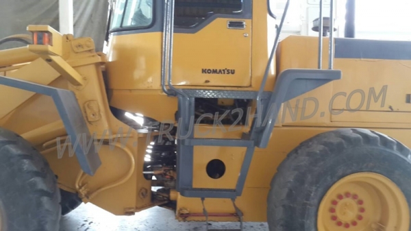 รถตัก  KOMATSU   WA200-3    ทำงาน  6,873  ชั่วโมง