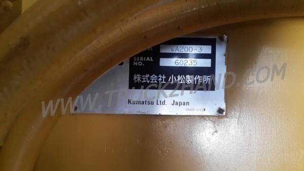รถตัก  KOMATSU   WA200-3    ทำงาน  6,873  ชั่วโมง