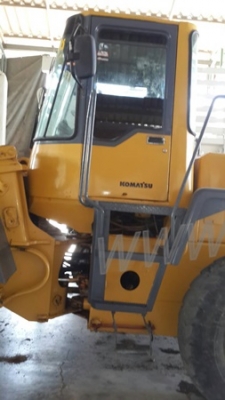 รถตัก  KOMATSU   WA200-3    ทำงาน  6,873  ชั่วโมง