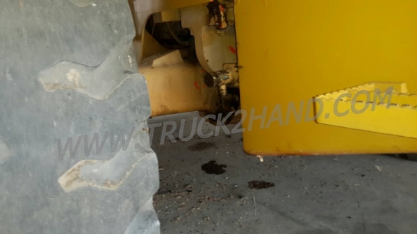 รถตัก  KOMATSU   WA200-3    ทำงาน  6,873  ชั่วโมง