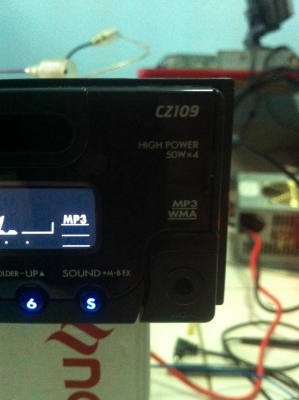 Clarion CZ109 MP3 CD AUX สภาพสวย มือ2 ญี่ปุ่น Clarion CZ109 MP3 CD AUX สภาพสวย มือ2 ญี่ปุ่น