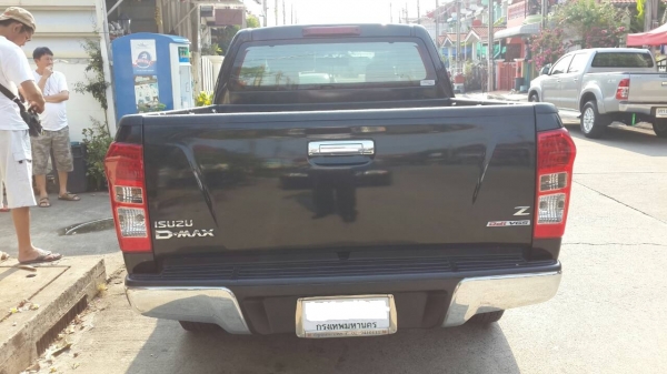 ISUZU 2.5 HilenderZ ปี 2012