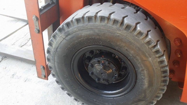 รถโฟล์คลิฟต์ NISSAN รุ่น NF01 เก่าญี่ปุ่น ขนาด 1.5 ตัน เครื่องยนต์เบนซิน  ยกสูง 3 เมตร  สภาพดีพร้อมใช้งาน