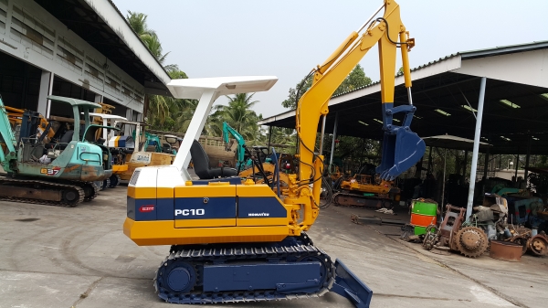 ขาย รถขุด KOMATSU รุ่น PC10-5- แทร็กเหล็ก มือสองญี่ปุ่น สลักแน่น แรงดี มั่นใจได้ในคุณภาพ คับ สนใจติดต่อ มือถือ/LINE ID :0818753444