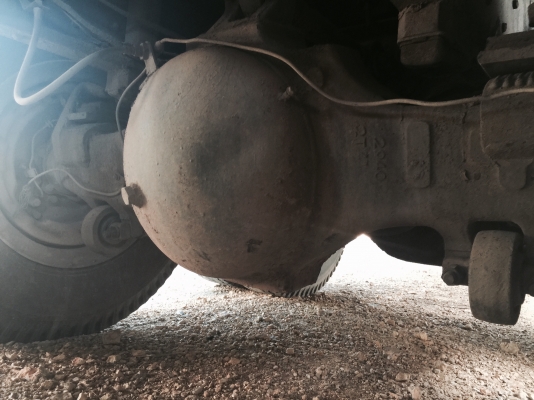 10ลัอดั้ม195แรงFM3HNLD.  ปี39 รถห้างแท้ๆเดิมๆบอดี้ สีไม่สวย คัสซีสวยเครื่องดี เล่มพร้อม