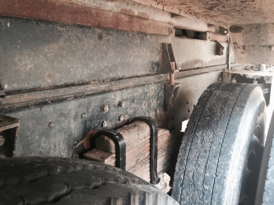 10ลัอดั้ม195แรงFM3HNLD.  ปี39 รถห้างแท้ๆเดิมๆบอดี้ สีไม่สวย คัสซีสวยเครื่องดี เล่มพร้อม