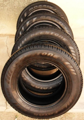 ยางกระบะขอบ15 DEESTONE 215-70-R15ลงพื้นปี14(4เส้น2,400บ) ยางกระบะขอบ15 DEESTONE 215-70-R15ลงพื้นปี14(4เส้น2,400บ)