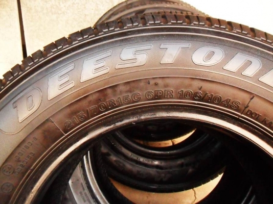 ยางกระบะขอบ15 DEESTONE 215-70-R15ลงพื้นปี14(4เส้น2,400บ) ยางกระบะขอบ15 DEESTONE 215-70-R15ลงพื้นปี14(4เส้น2,400บ)
