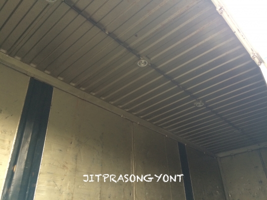 ขาย HINO MEGA 212 แรง ปี 2554 10 ล้อตู้ประตู 10 บานไม่มีเสากลาง