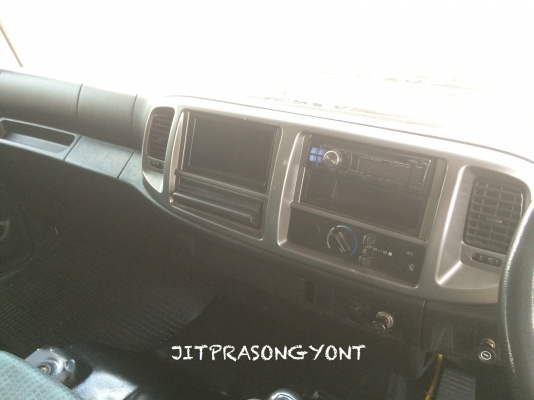 ขาย HINO MEGA 212 แรง ปี 2554 10 ล้อตู้ประตู 10 บานไม่มีเสากลาง