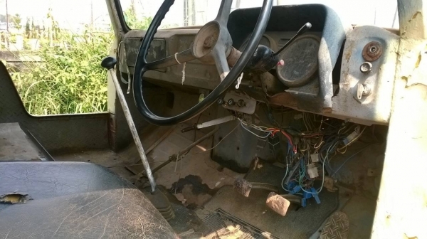 ขายเทนเลอร์ 6 ล้อหัวยาว ไม่มีทะเบียน คัสซีสวยตลอดเส้น เครื่อง TX DA120 พวงมาลัยพาวเวอร์ หางเหล็กไอบีมเจาะร้อย ราคาคุยกันได้ครับ