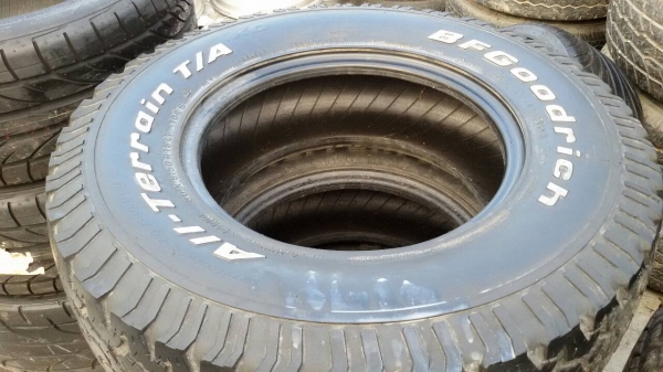 ยาง BF 30 *10.5 ขอบ 15 ชุดล่ะ 4800