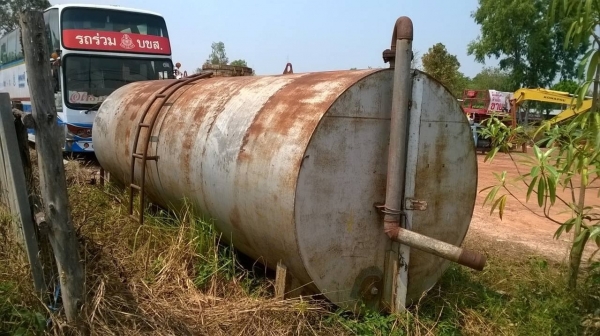 ขายถัง 12,000 ลิตร ยาว 5.50 เมตร ถังสวยไม่รั่ว ไม่ผุ ราคาต่อรองได้ ขายถัง 12,000 ลิตร ยาว 5.50 เมตร ถังสวยไม่รั่ว ไม่ผุ ราคาต่อรองได้