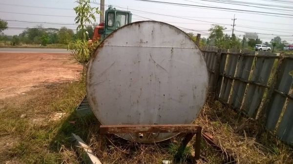 ขายถัง 12,000 ลิตร ยาว 5.50 เมตร ถังสวยไม่รั่ว ไม่ผุ ราคาต่อรองได้ ขายถัง 12,000 ลิตร ยาว 5.50 เมตร ถังสวยไม่รั่ว ไม่ผุ ราคาต่อรองได้