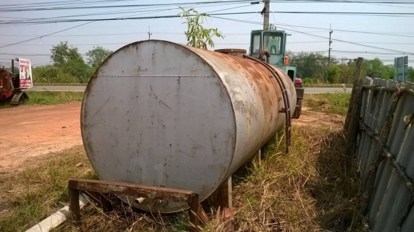ขายถัง 12,000 ลิตร ยาว 5.50 เมตร ถังสวยไม่รั่ว ไม่ผุ ราคาต่อรองได้ ขายถัง 12,000 ลิตร ยาว 5.50 เมตร ถังสวยไม่รั่ว ไม่ผุ ราคาต่อรองได้