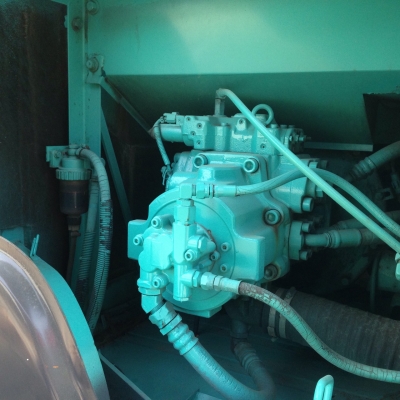 ขายด่วน KOBELCO SK200-3  นำเข้าจากญี่ปุ่น สวย สภาพดี เพิ่งจะหลุดมัดจำ ใครสนใจติดต่อได้ค่ะ