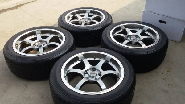 ล้อพร้อมยางขอบ 18 5รู 114 ชุดล่ะ 8500