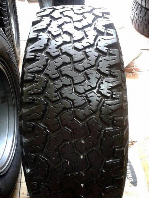 ขายล้อBradleyขอบ16พร้อมยางBF All 265/75/16สภาพสวย