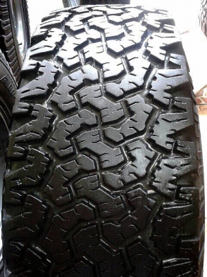 ขายล้อBradleyขอบ16พร้อมยางBF All 265/75/16สภาพสวย