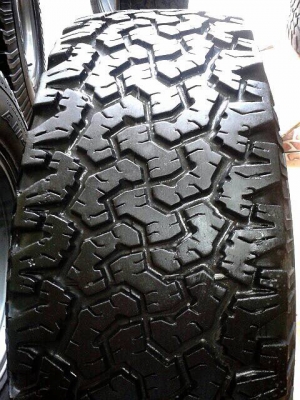 ขายล้อBradleyขอบ16พร้อมยางBF All 265/75/16สภาพสวย